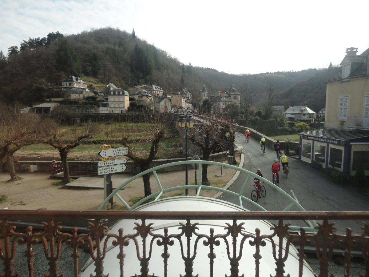 Hotel Restaurant Aux Armes D'Estaing - Kb Hotel Group Exterior photo